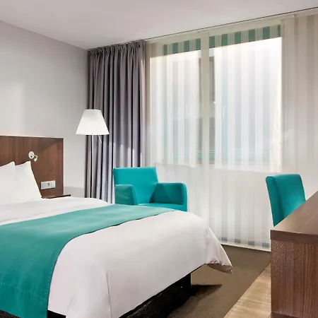 Hafen, An Ihg Hotel Düsseldorf