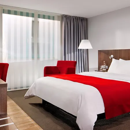 Hafen, An Ihg Hotel