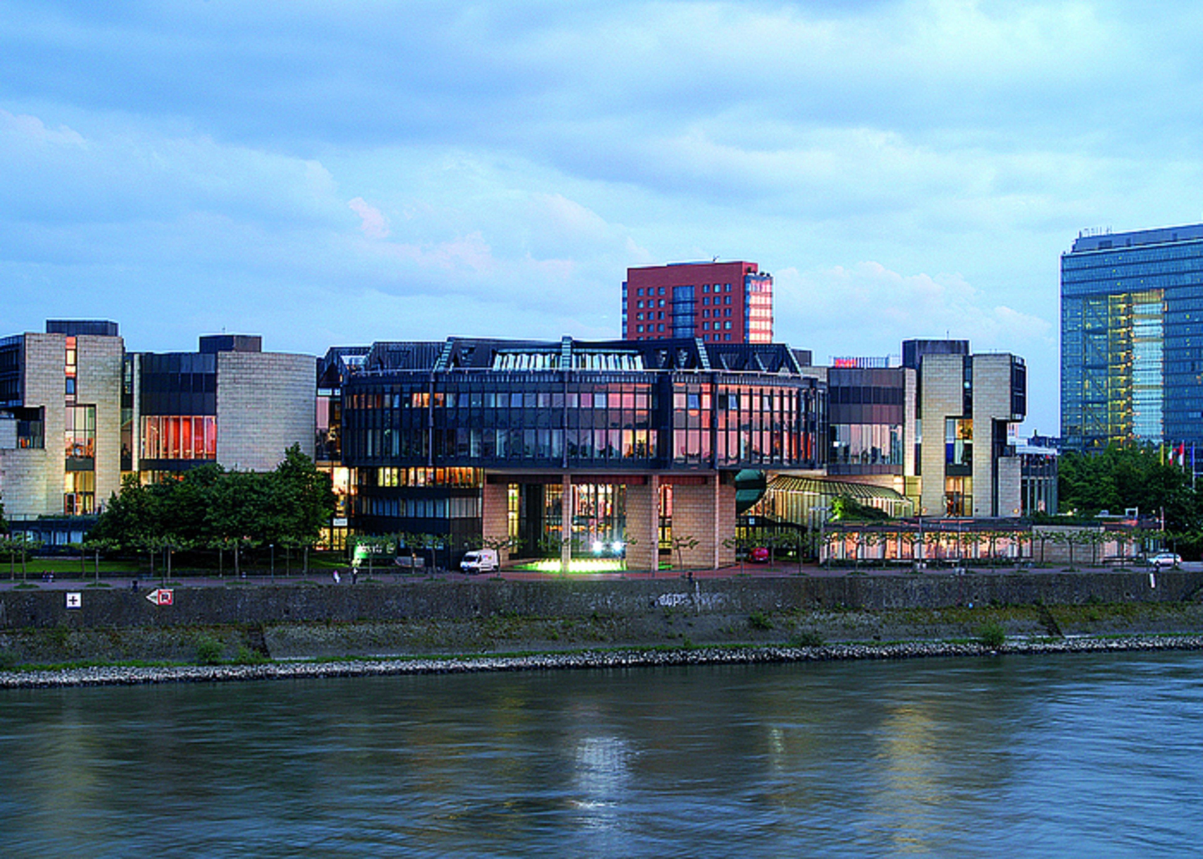 Hafen, An Ihg Dusseldorf